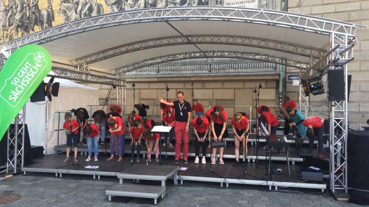 2021_Laborschule-Dresden_Projektchor-Chorona_Schlossplatz